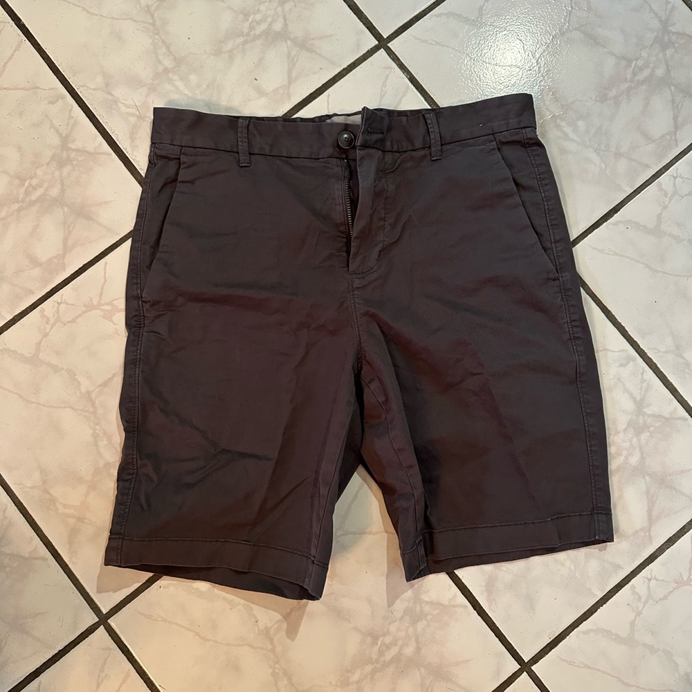 Everlane shorts